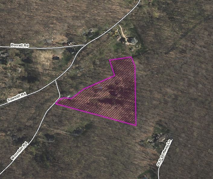 2nd image of 3 Mountain Rd