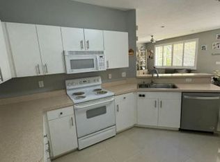 9205 Villa Palma Ln, Palm Beach Gardens, FL 33418