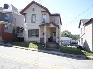 627 Wood St, California, PA 15419