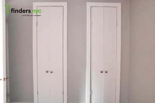 Rented by Clove Realty LLC | media 6