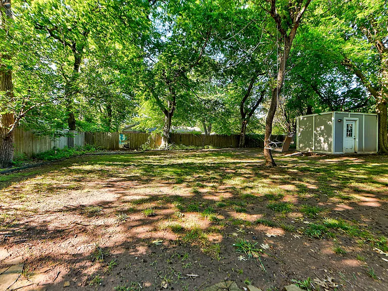 1222 Camden Way — Photo 10