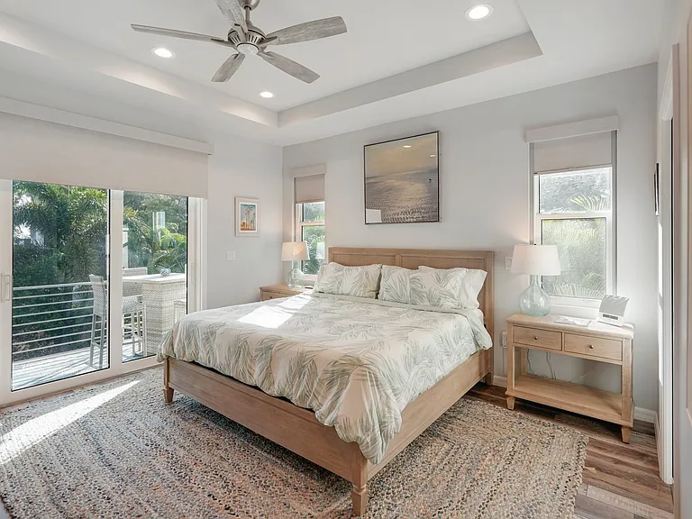 501 Channel Ln — Photo 14