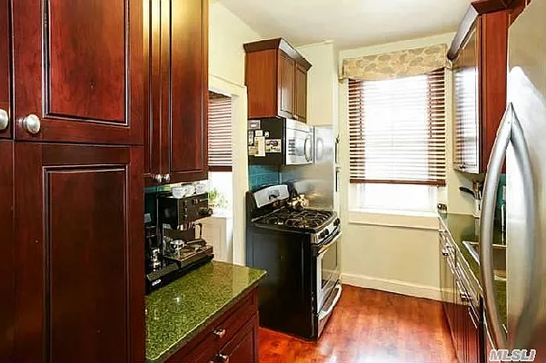 Sold by Douglas Elliman | media 12