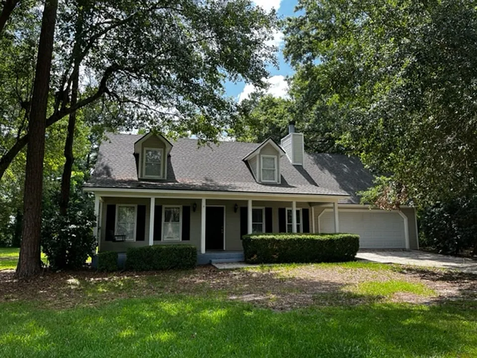 190 Webb Dr