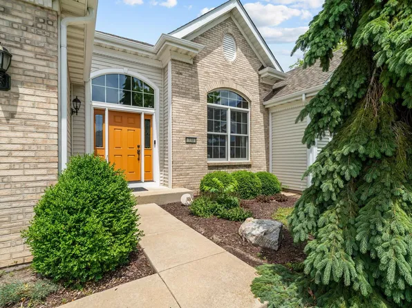 730 Trent Ln, Loves Park, IL 61111