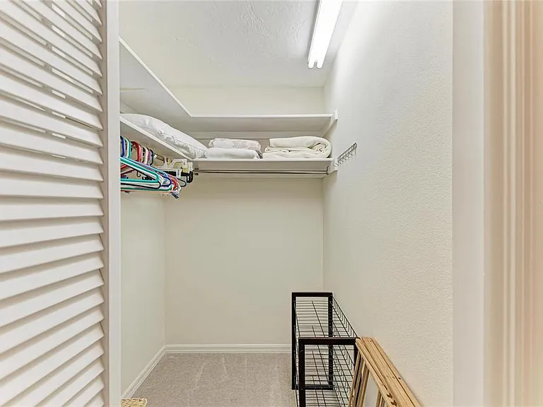 3946 Wilshire Cir E #168 — Photo 23
