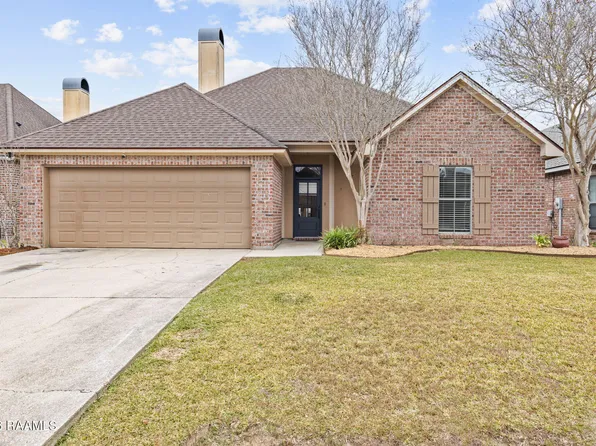 102 Zenda St, Youngsville, LA 70592