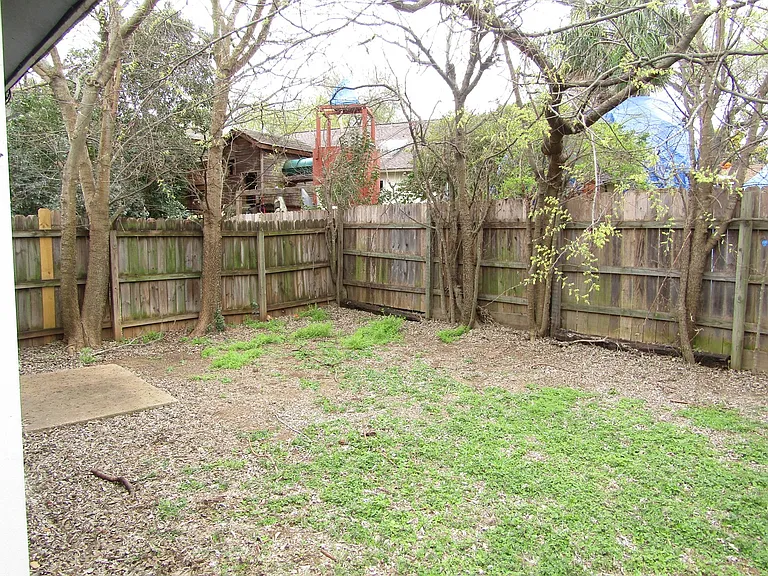 9212 Kempler Dr — Photo 18