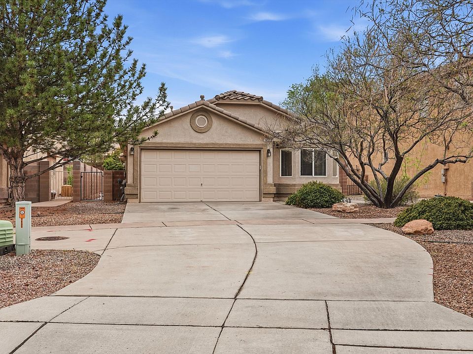 1st image of 7452 Sidewinder Dr NE