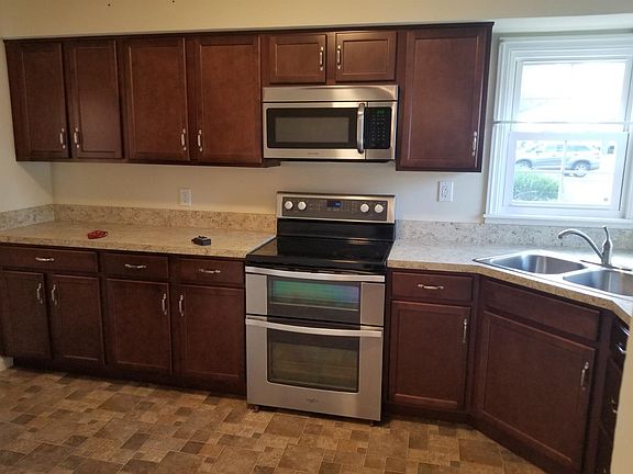 4th image of 115 Woodlawn Ave Lot 10