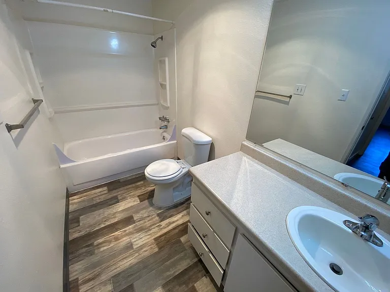 441 Senate St NW — Photo 25