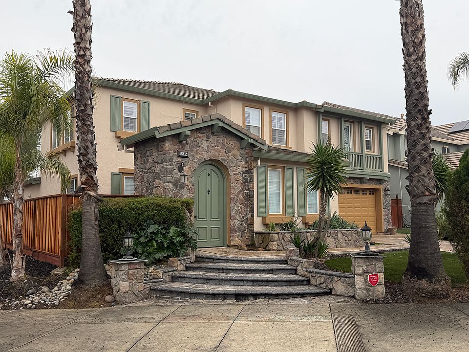1st image of 5615 Arcadia Cir