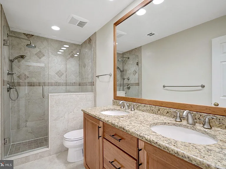 6281 Gentle Ln — Photo 44