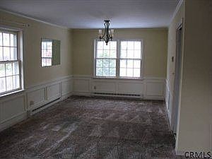 3rd image of 11 Flamingo Ln