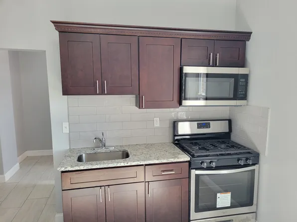 166 Summit Avenue image 18 of 40