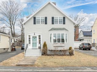36 Emerald Rd, Nahant, MA 01908