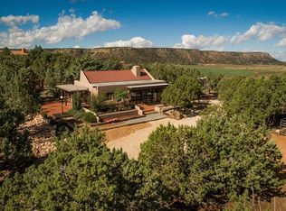 1727 N Juniper Cir, Apple Valley, UT 84737