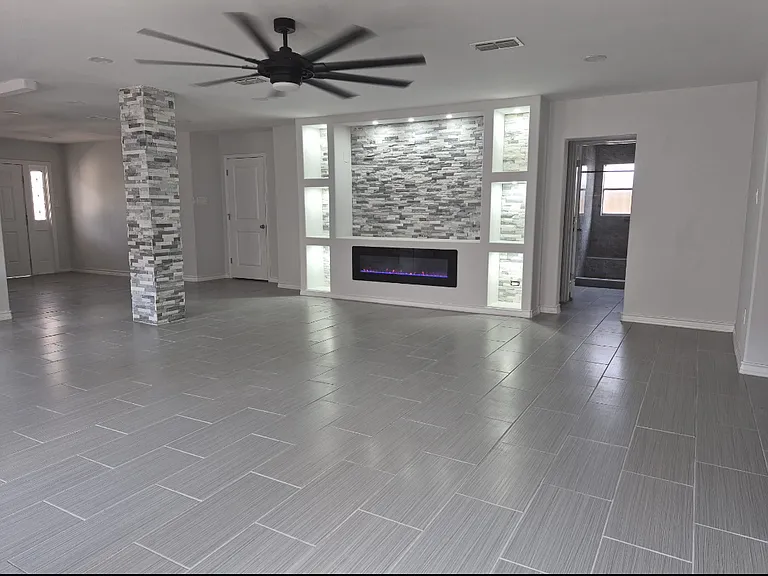 3005 Gustavus St — Photo 3