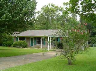 212 Thomas Dr, Dothan, AL 36301