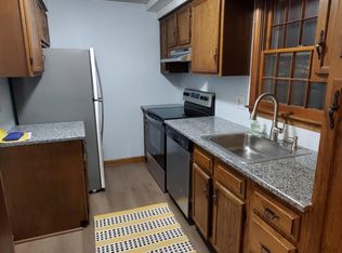 404 N Main St #D, Manchester, CT 06042