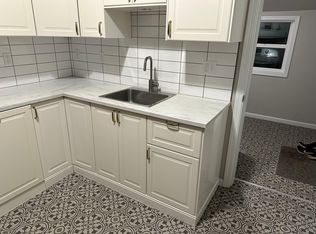 10505 NW 2nd St, Portland, OR 97231