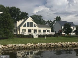 6146 Drum Point Rd, Deale, MD 20751