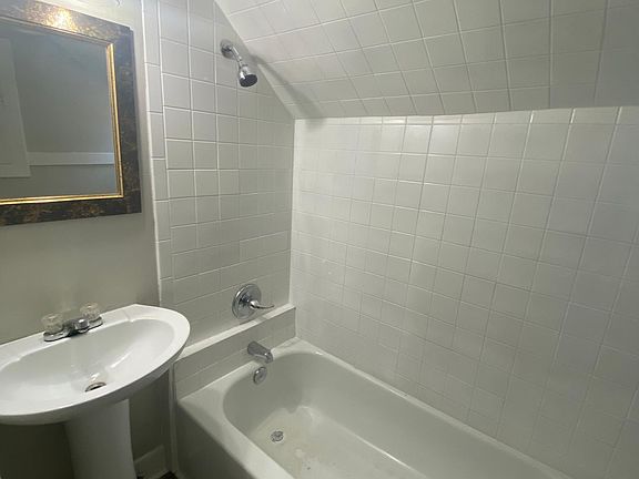 5th image of 1320 S 1st St #3