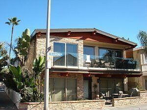 1st image of 4820A Seashore Dr