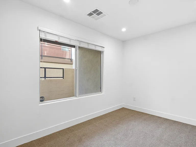 820 N 8th Ave #24 — Photo 26