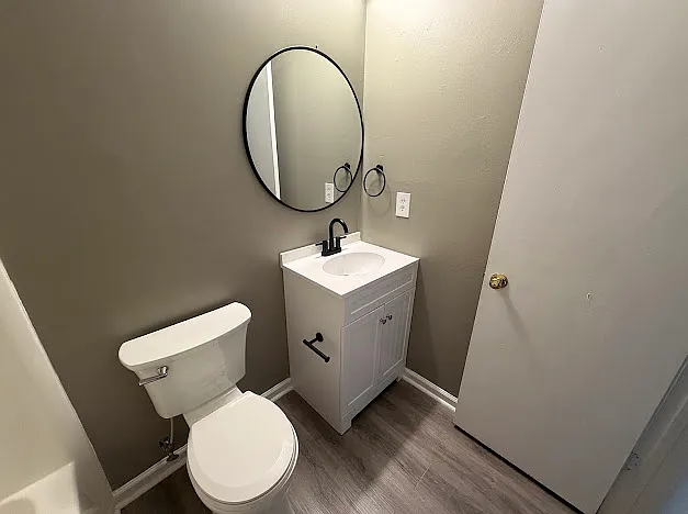 548 Hollomon Dr — Photo 19