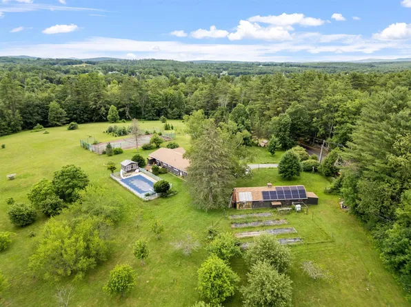 51 Swett Road, Pittsfield, NH 03263