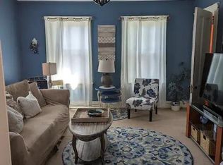 216 Walnut St FLOOR 2, Montclair, NJ 07042
