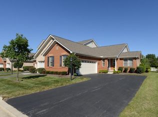 926 Shaula Dr, Columbus, OH 43240