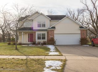 7480 Coneflower Ct, Grand Ledge, MI 48837