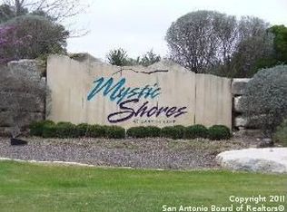 126 Burr Ln, Spring Branch, TX 78070