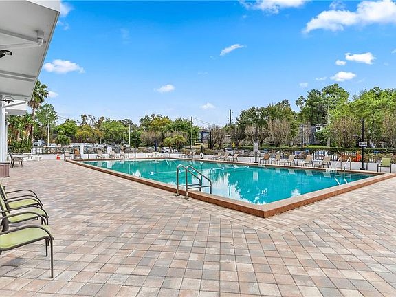 4th image of 400 E Colonial Dr APT 1001