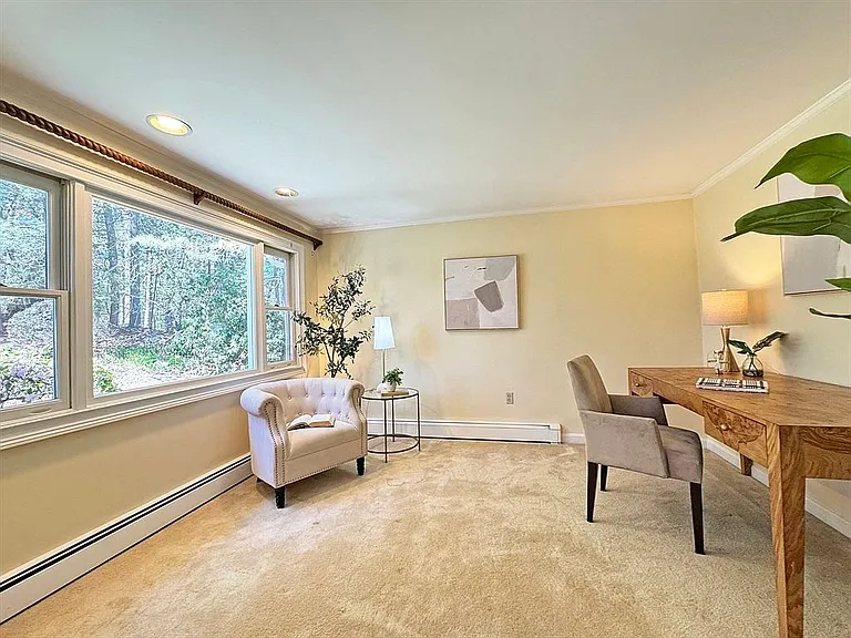 43 Sherburn Cir — Photo 11