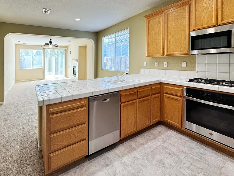 10152 Atkins Dr — Photo 5