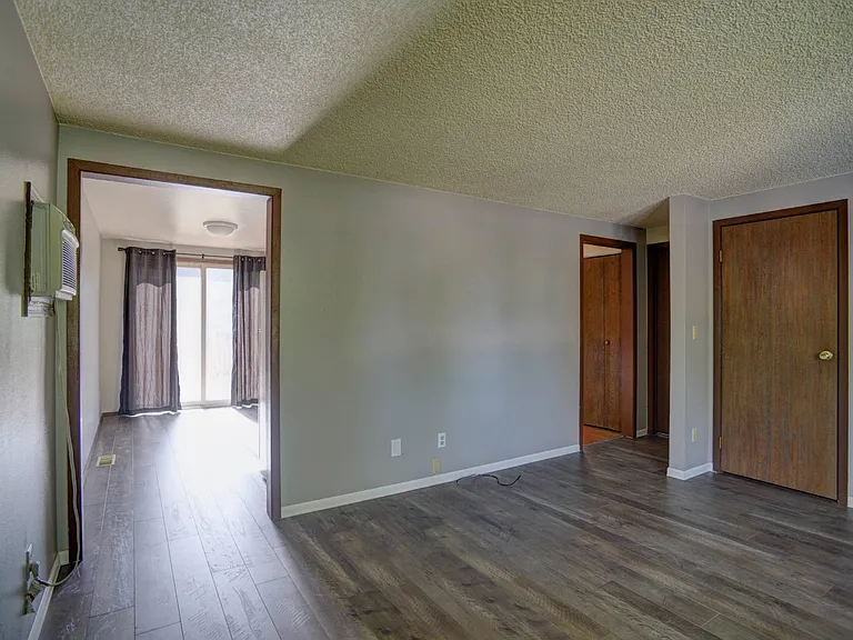 1211 N Washington St #B — Photo 2