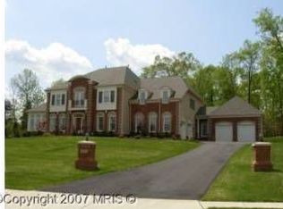 42757 Cedar Ridge Blvd, Chantilly, VA 20152