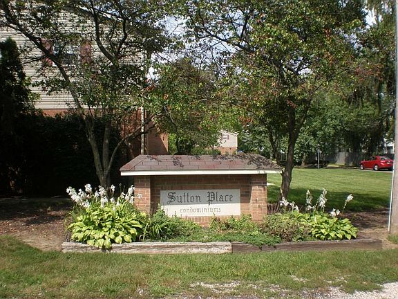 2nd image of 4655 Orwell Dr