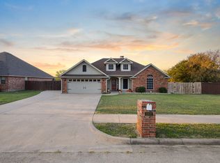 101 Radecke Rd, Krum, TX 76249