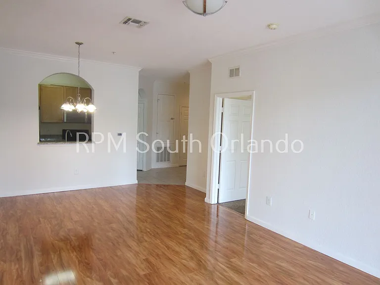 8660 Buccilli Dr #201 — Photo 8