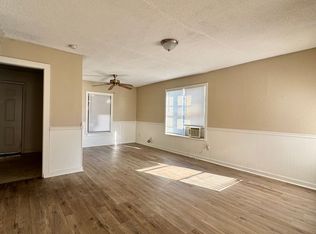 132 E 11th St, San Angelo, TX 76903