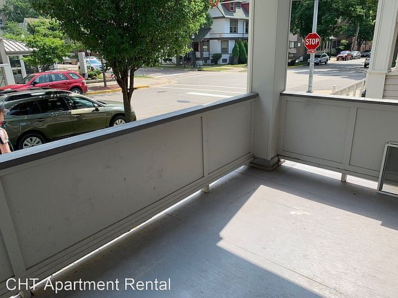 3rd image of 504 N Henry St #8745354