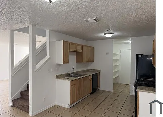 6835 Evercrest Ln — Photo 12