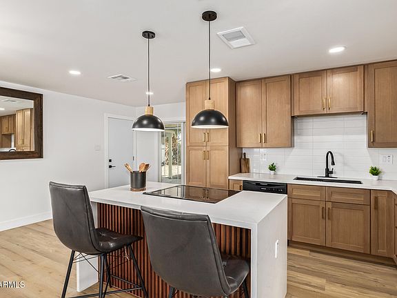 3rd image of 3640 W Hearn Road