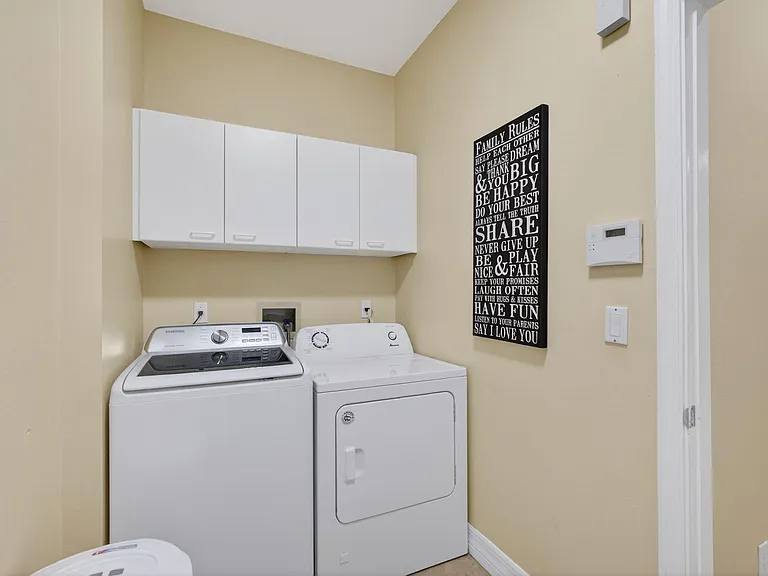 8400 Heritage Club Dr — Photo 29