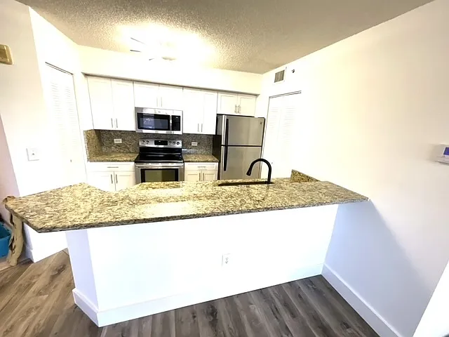 8870 Colonnades Blvd #337 — Photo 8