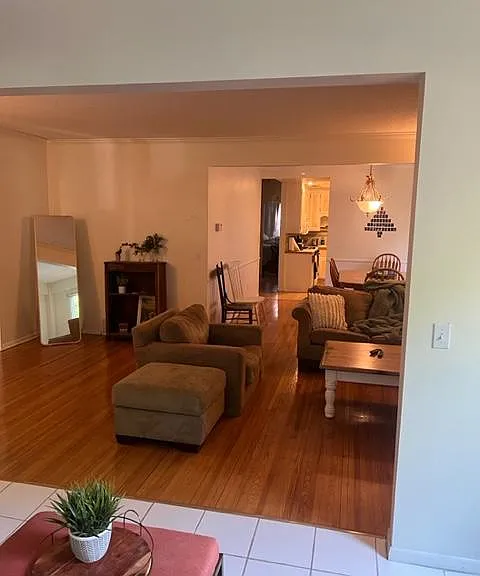 3123 James Ave S #1 — Photo 17